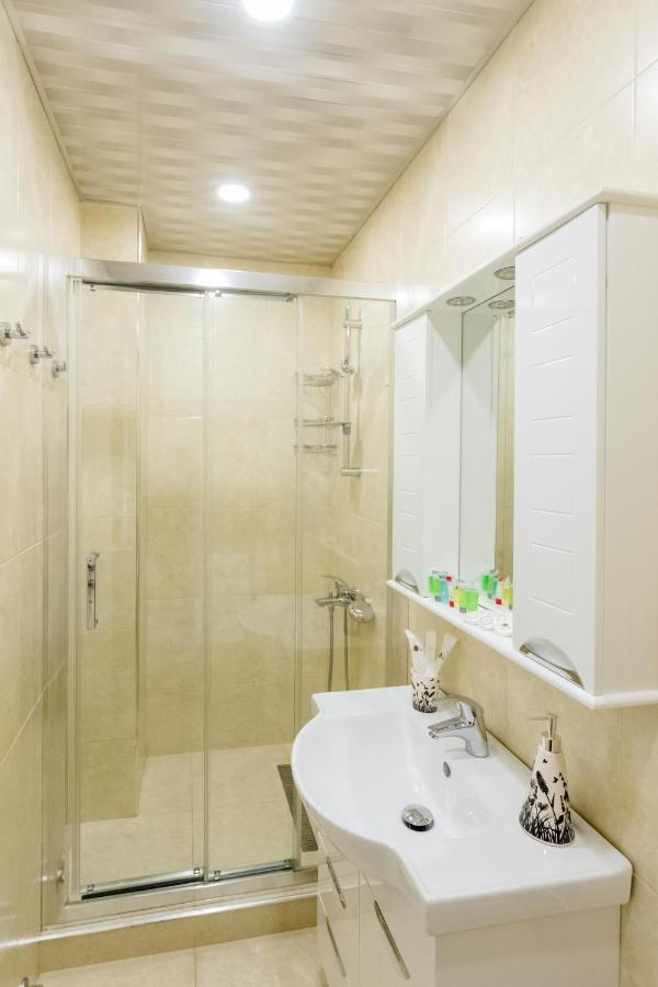 Downtown Two-Bedroom Apartment Ll Tbilisi Exteriör bild