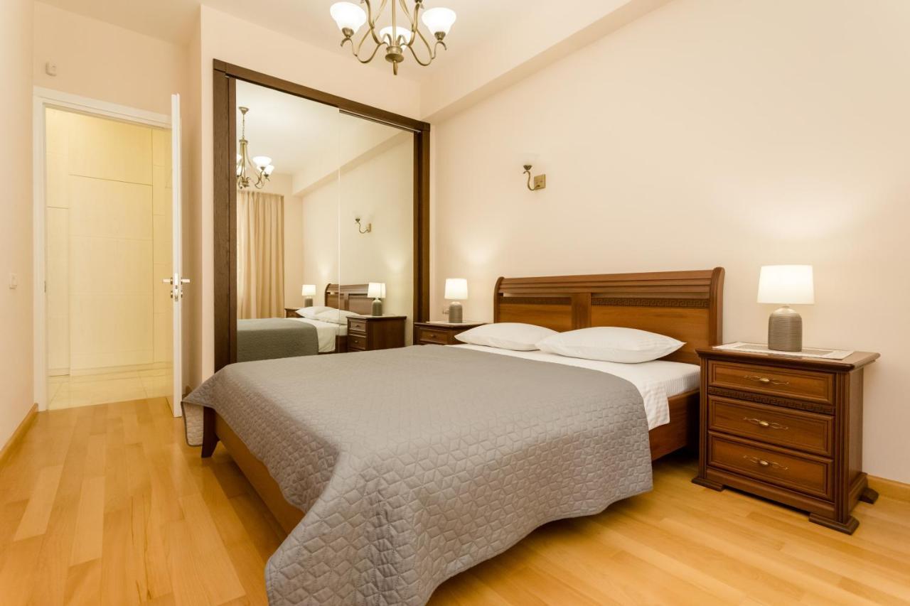 Downtown Two-Bedroom Apartment Ll Tbilisi Exteriör bild